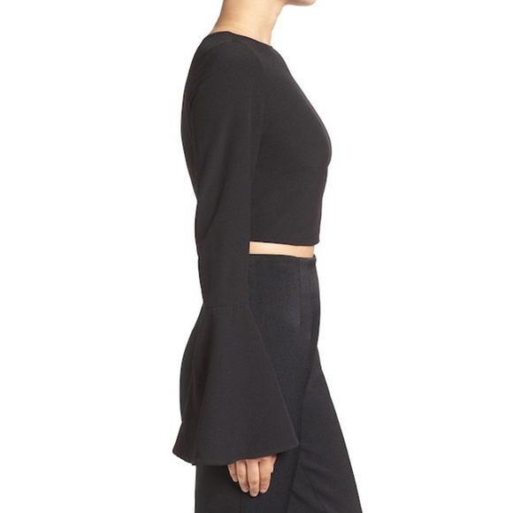 Kendall & Kylie Black Bell Sleeve Crop Tank Top S - Picture 3 of 6